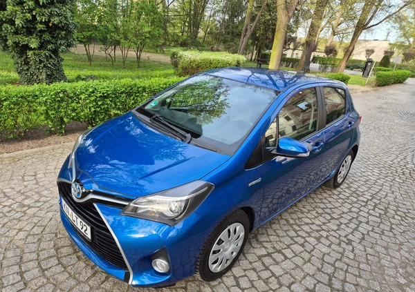 Toyota Yaris cena 45900 przebieg: 126750, rok produkcji 2015 z Wrocław małe 379